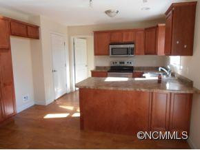 27 Meredith Drive - Photo 5