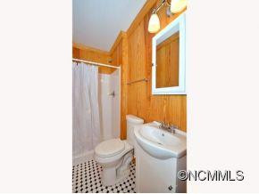 65 OLD GAP CREEK RD - Photo 15