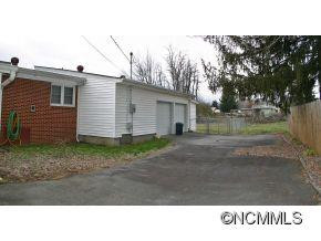 294 Chelsea Road - Photo 2