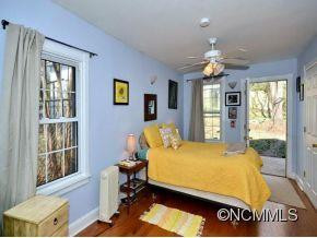 77 MONTANA AVE - Photo 8