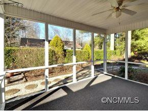 4 WENTWORTH COURT - Photo 12
