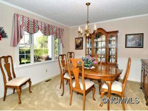 4 WENTWORTH COURT - Photo 4