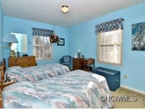 4 WENTWORTH COURT - Photo 10