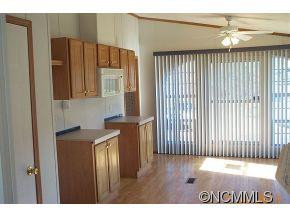 81 Poppas Place - Photo 8