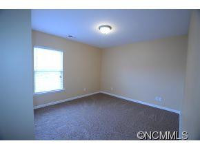 62 Torrington Avenue - Photo 10