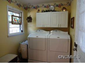 110 W. WHITE OAK STREET - Photo 12