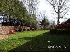 110 W. WHITE OAK STREET - Photo 16