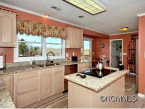 217 Ferguson Drive - Photo 2