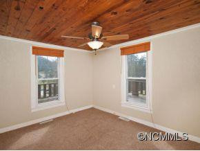 301 LOCUST CREEK RD. - Photo 10