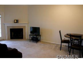 300 Vista Lake Drive #307 - Photo 2