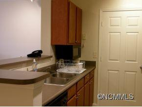 300 Vista Lake Drive #307 - Photo 5