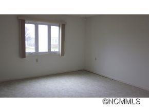 301 Dellford - Photo 13