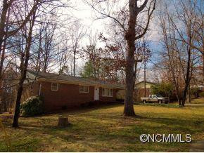 385 Eastview Dr. - Photo 22