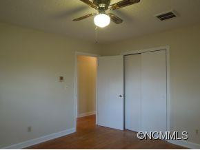 385 Eastview Dr. - Photo 9