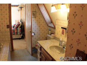 296 Sunset Heights - Photo 10