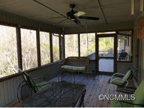 8 RED OAK DRIVE - Photo 11