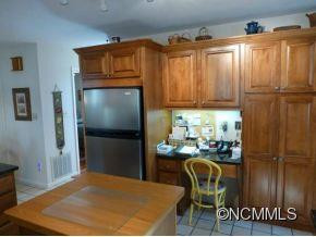 8 RED OAK DRIVE - Photo 8