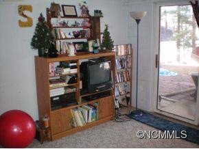 84 Skyview Terrace - Photo 12