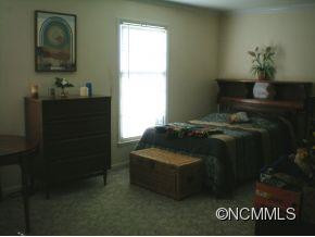 84 Skyview Terrace - Photo 7