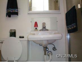 84 Skyview Terrace - Photo 8