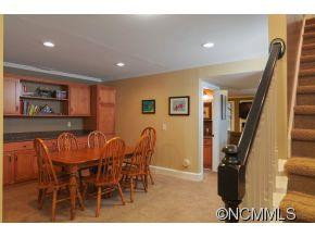 904 Woodvine Road - Photo 18