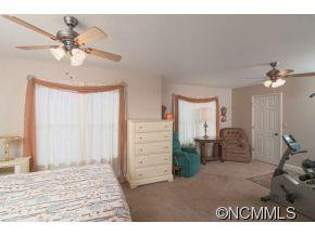 124 Round Top Circle - Photo 12
