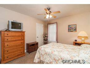 124 Round Top Circle - Photo 16