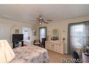124 Round Top Circle - Photo 9