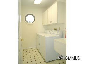 1018 SADDLEBROOK DRIVE - Photo 11