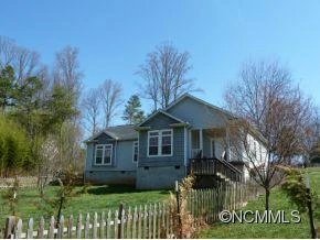 12 Oatgrass Lane