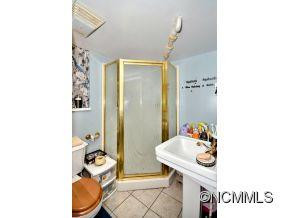 176 Fairfax Avenue - Photo 14