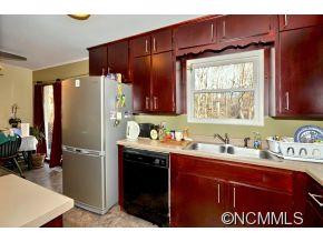 176 Fairfax Avenue - Photo 5