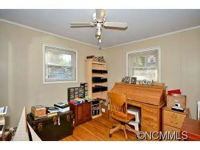 176 Fairfax Avenue - Photo 10