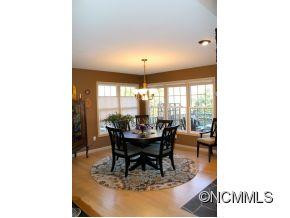 364 Donna Ln - Photo 7