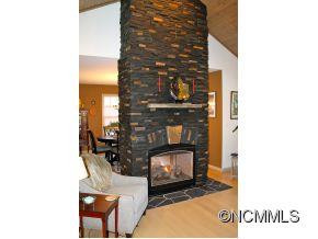 364 Donna Ln - Photo 9