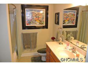 37 Mountain Meadow Circle - Photo 13