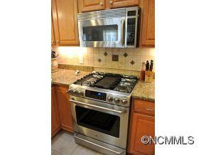 37 Mountain Meadow Circle - Photo 7
