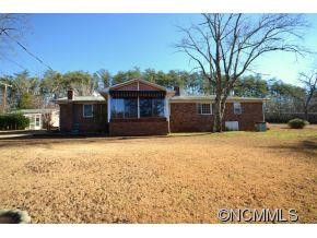 849 Howard Gap Road - Photo 6