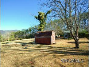 849 Howard Gap Road - Photo 7