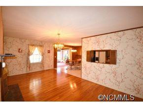 849 Howard Gap Road - Photo 8