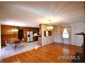 849 Howard Gap Road - Photo 10