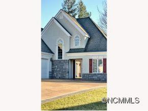 30 Tiverton Lane - Photo 2