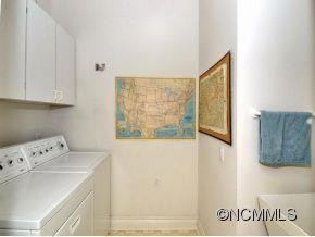 30 Tiverton Lane - Photo 13