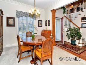 30 Tiverton Lane - Photo 4