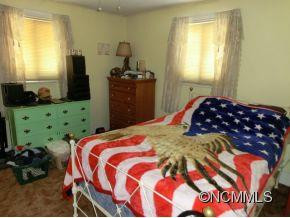  - Photo 3