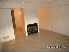 302 Carlyle Way - Photo 2