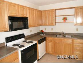 302 Carlyle Way - Photo 6