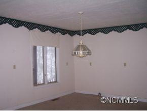 282 Fox Creek Road - Photo 9
