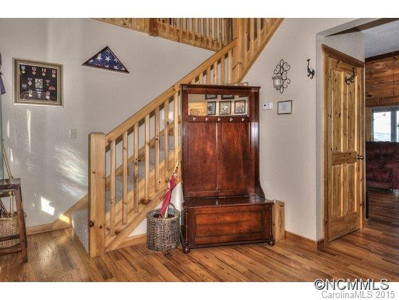 1064 Point of View Drive - Photo 12