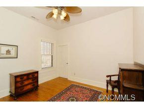 92 Saint Dunstans Circle - Photo 16
